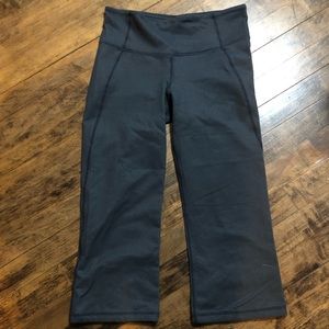 Lululemon Ladies Crops